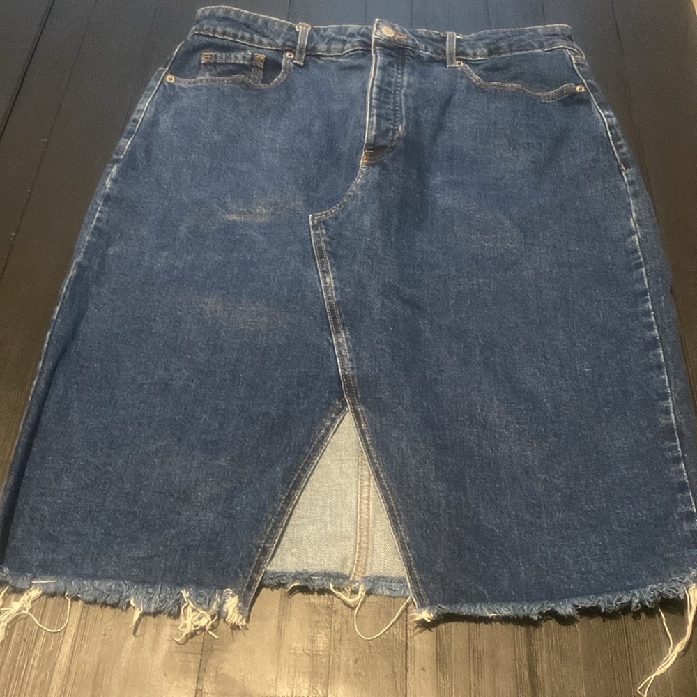 Old Navy denim skirt